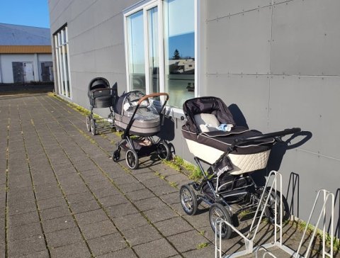 Foreldramorgnar færðir til