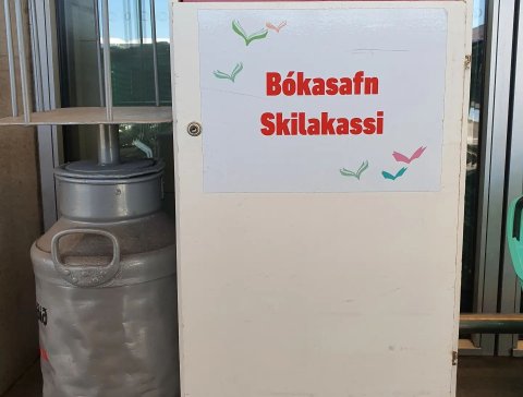 Skilakassi fjarlægður